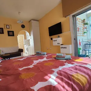 Elena Home- Fully Equipped , Larnaca Cypr
